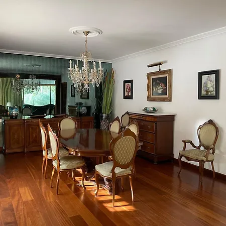Casa Fuentes De Ledina Holiday home *