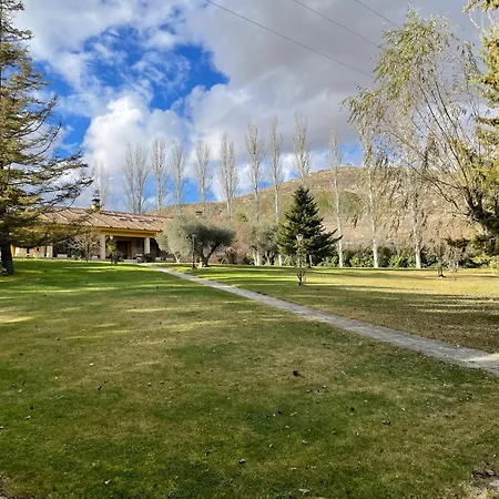 Σπίτι διακοπών Casa Fuentes De Ledina