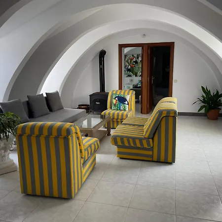 Holiday home Casa Fuentes De Ledina *